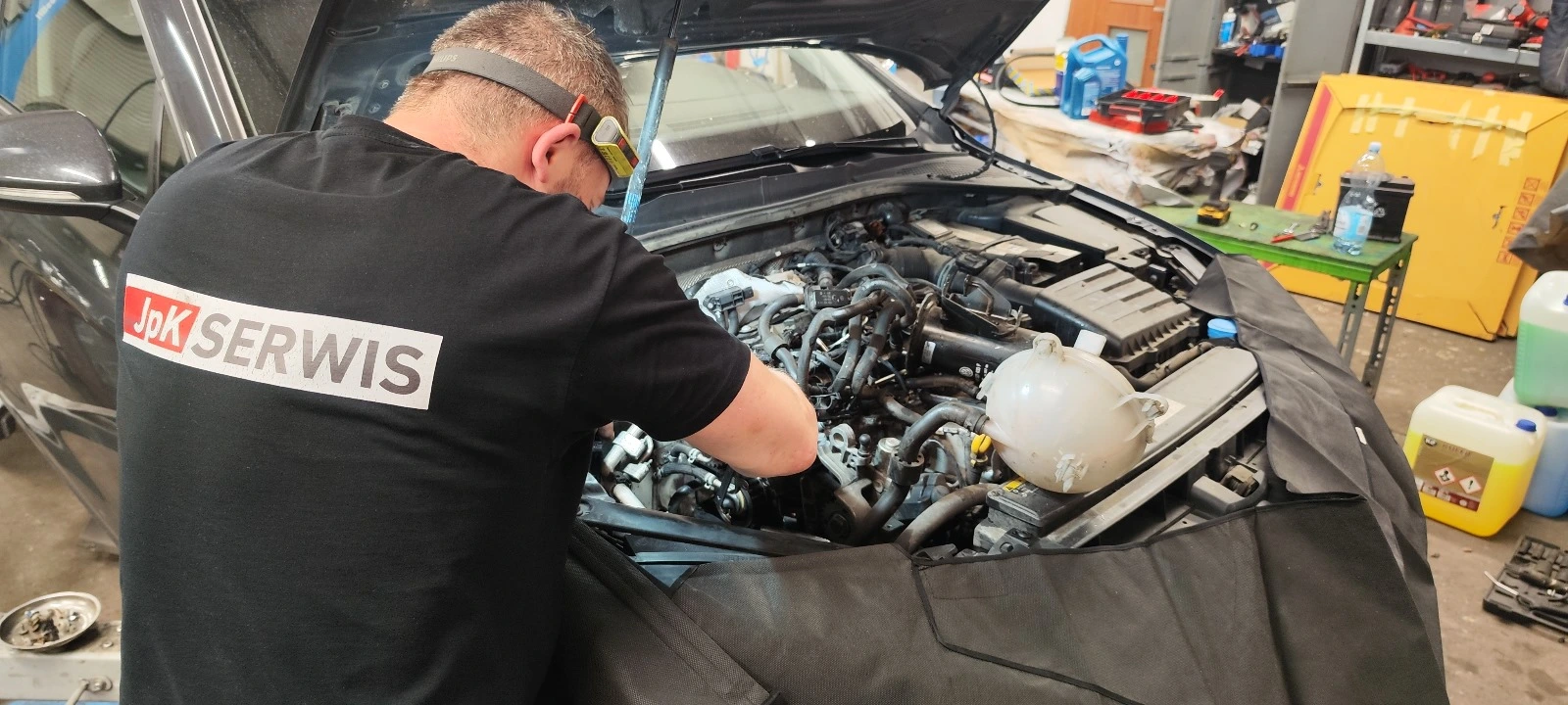 Naprawa samochodu w warsztacie JpK Serwis we Wrocławiu